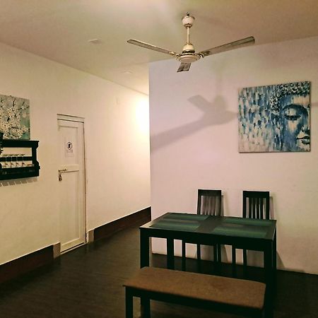 Strawberry Swing Homestay 구와하티 외부 사진