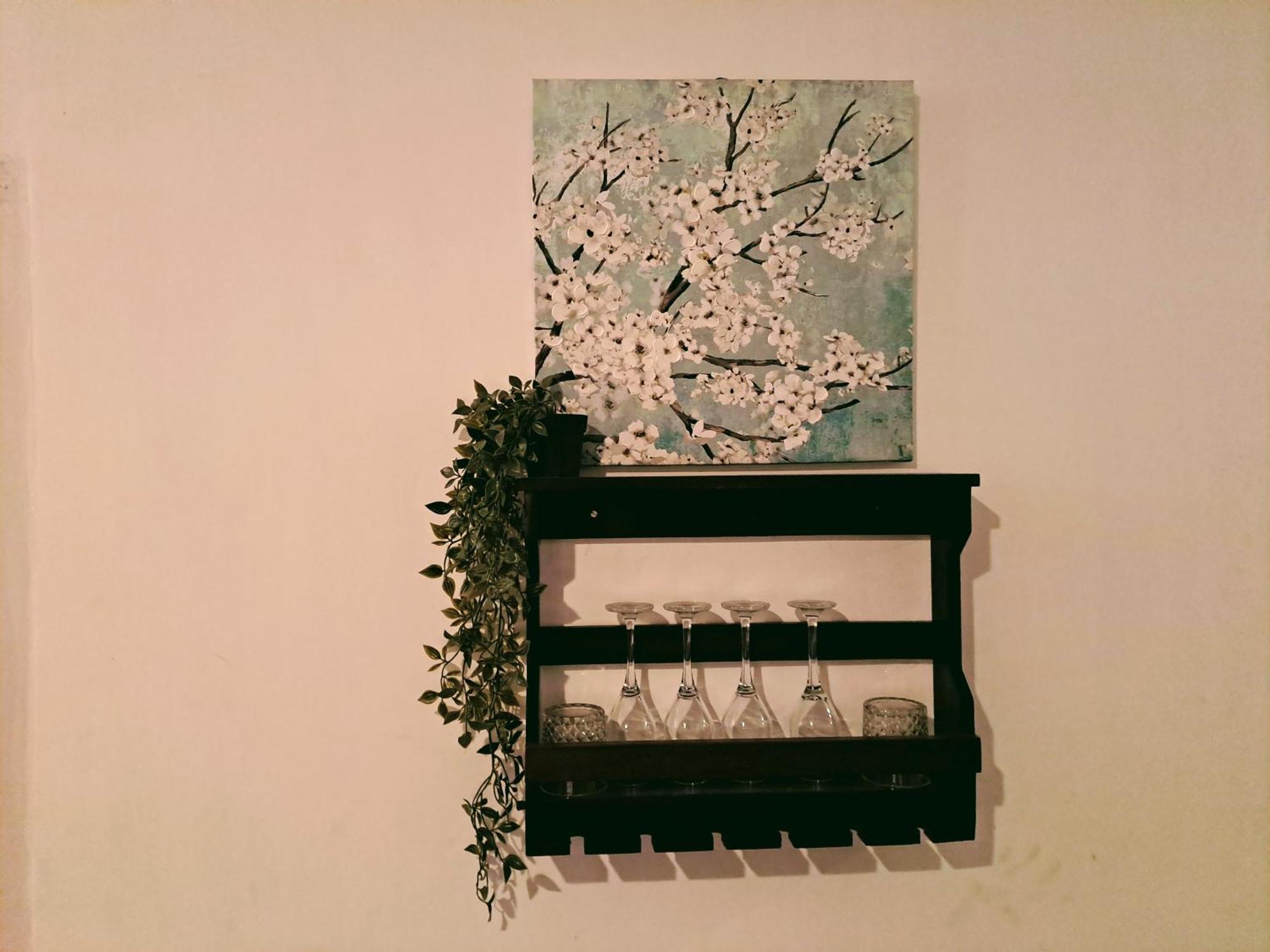 Strawberry Swing Homestay 구와하티 외부 사진
